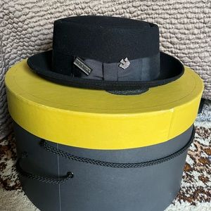 Original Heisenberg with Box